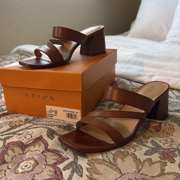 Unisa | 9.5 M Unmiriam5 Brown Block Heel Strappy Heels - Picture 3 of 8